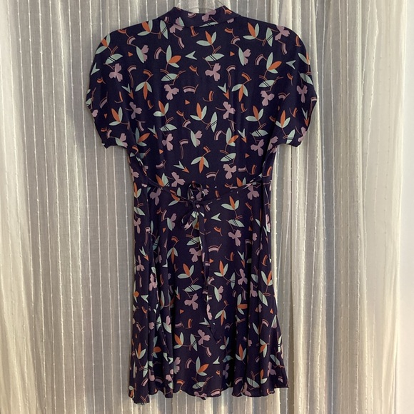 Kimchi Blue Size: Small Mini Button-Down Patterned Dress 100% Rayon - Picture 6 of 7